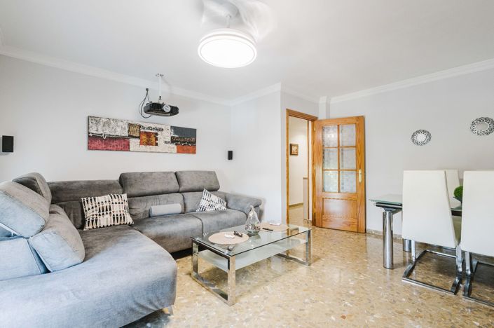 Image No.5-4 Bed Townhouse for sale