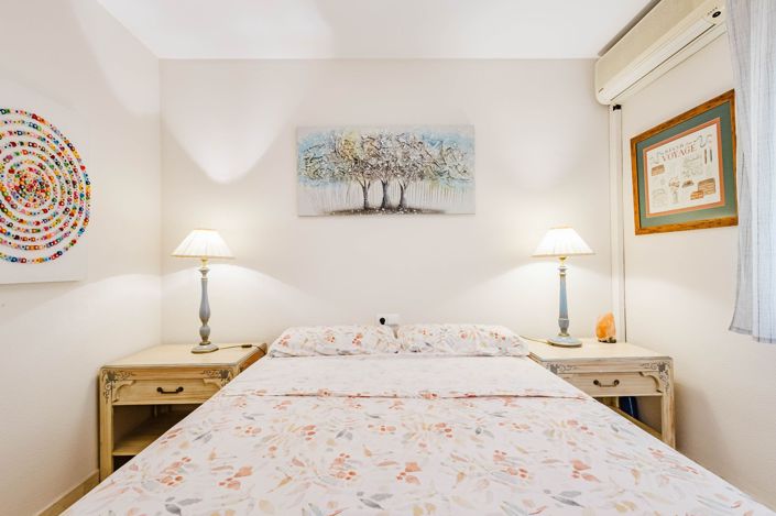 Image No.37-4 Bed Flat for sale