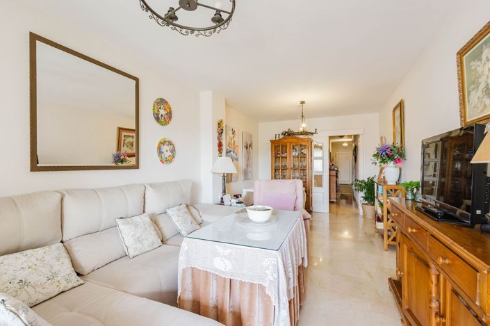 Image No.9-4 Bed Flat for sale