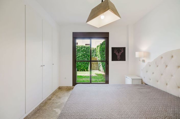 Image No.29-3 Bed Flat for sale