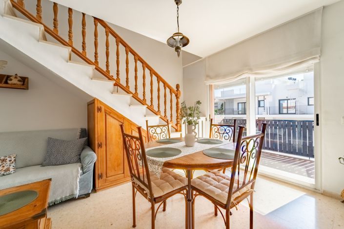 Image No.5-3 Bed Flat for sale