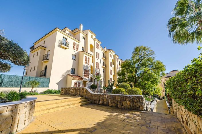 Image No.30-2 Bed Flat for sale
