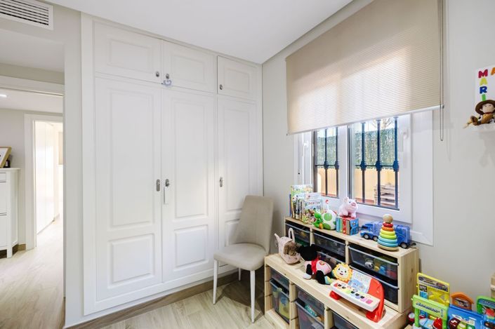 Image No.4-2 Bed Flat for sale