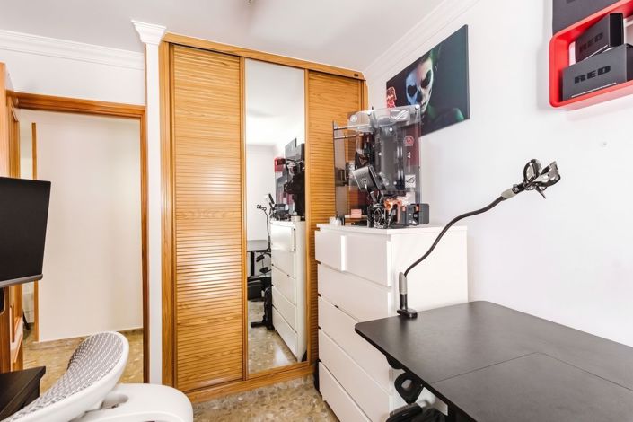 Image No.17-3 Bed Duplex for sale