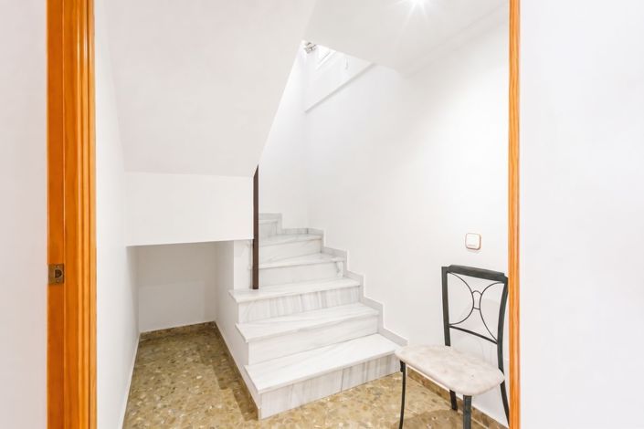 Image No.18-3 Bed Duplex for sale