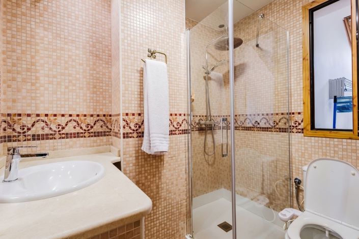 Image No.20-3 Bed Duplex for sale
