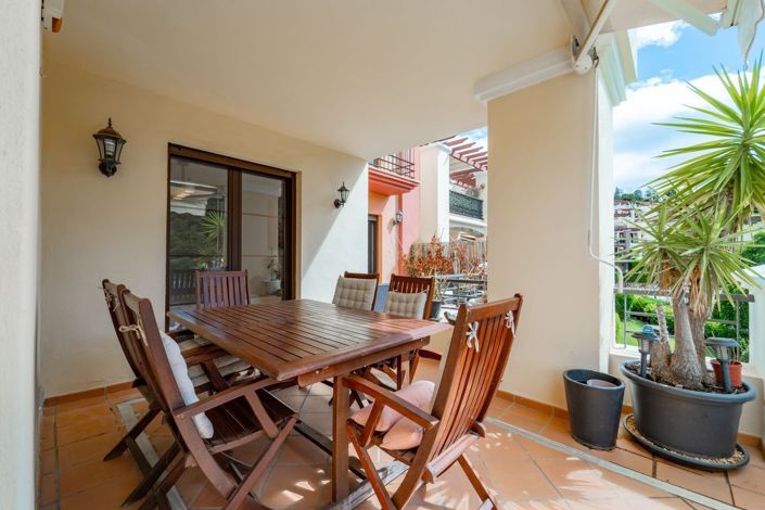 Image No.6-3 Bed Flat for sale