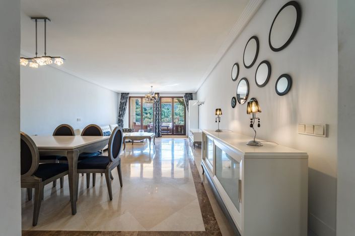 Image No.10-3 Bed Flat for sale