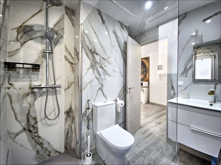 Image No.13-2 Bed Apartment for sale