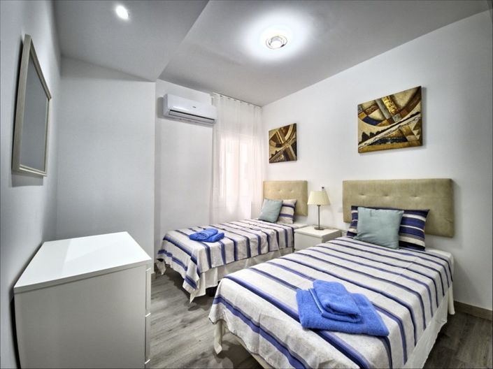 Image No.21-2 Bed Apartment for sale