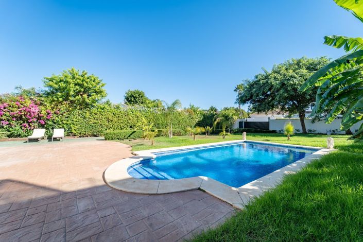Image No.39-4 Bed Property for sale