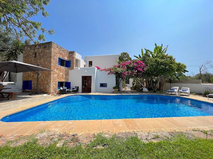 Image No.40-8 Bed Villa for sale