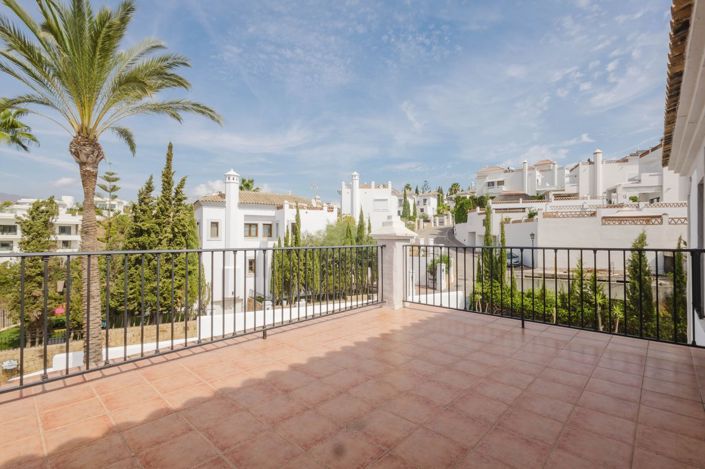 Image No.36-4 Bed Villa for sale
