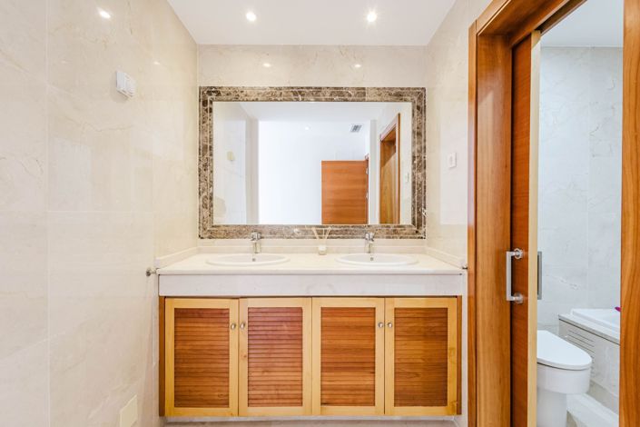 Image No.23-3 Bed Villa for sale