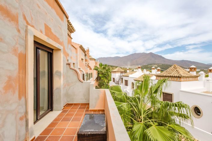 Image No.32-3 Bed Villa for sale