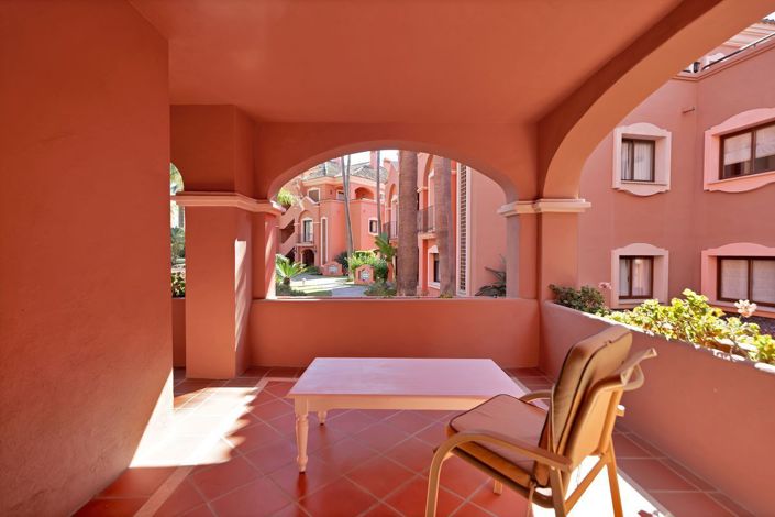 Image No.27-2 Bed Flat for sale