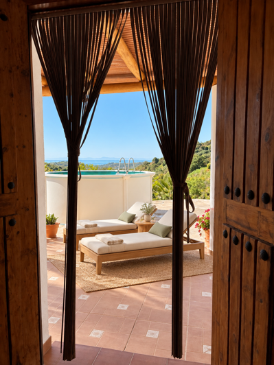 Image No.5-3 Bed Property for sale