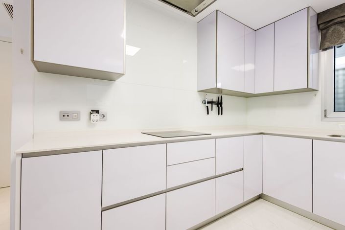 Image No.9-3 Bed Flat for sale