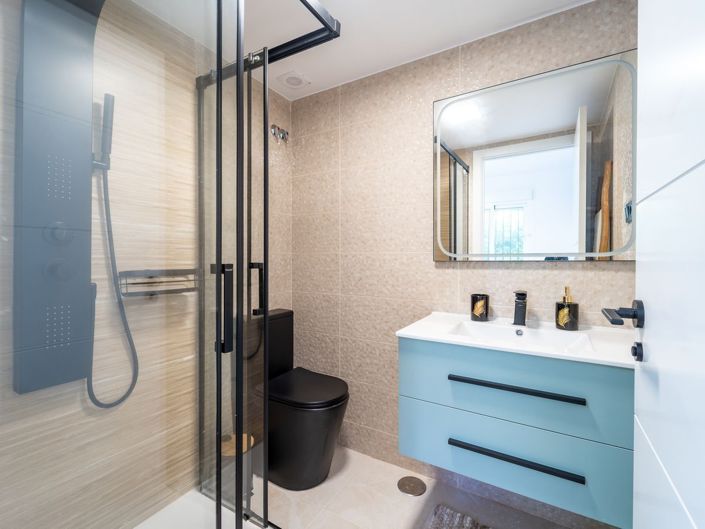 Image No.19-2 Bed Flat for sale
