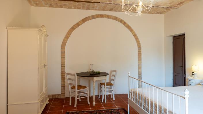 Image No.5-7 Bed Country Property for sale