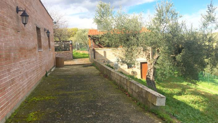 Image No.10-7 Bed Country Property for sale