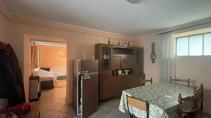 Image No.24-3 Bed Country Property for sale