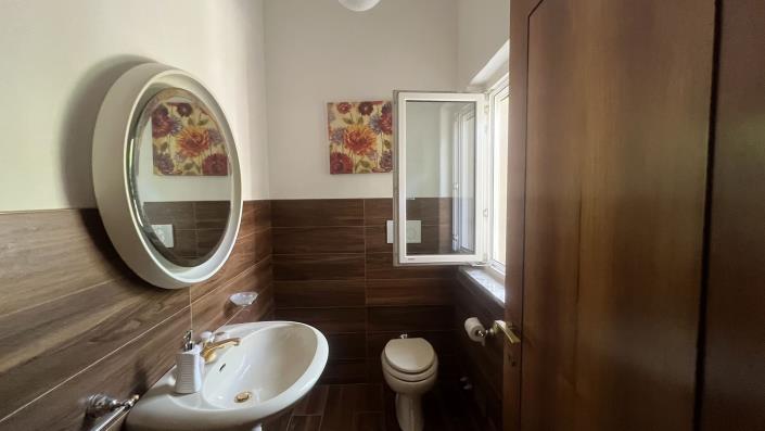 Image No.19-5 Bed Villa for sale