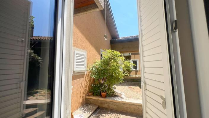Image No.27-5 Bed Villa for sale