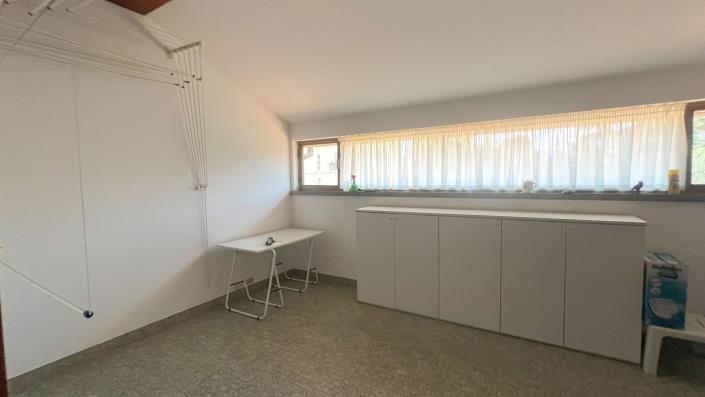 Image No.42-5 Bed Villa for sale