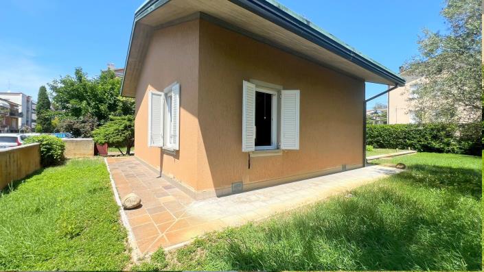 Image No.52-5 Bed Villa for sale