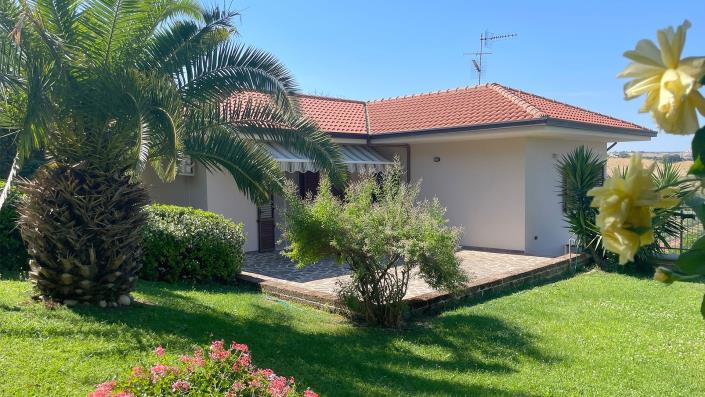 Image No.11-2 Bed Villa for sale