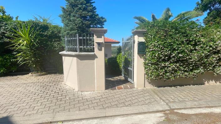 Image No.18-2 Bed Villa for sale