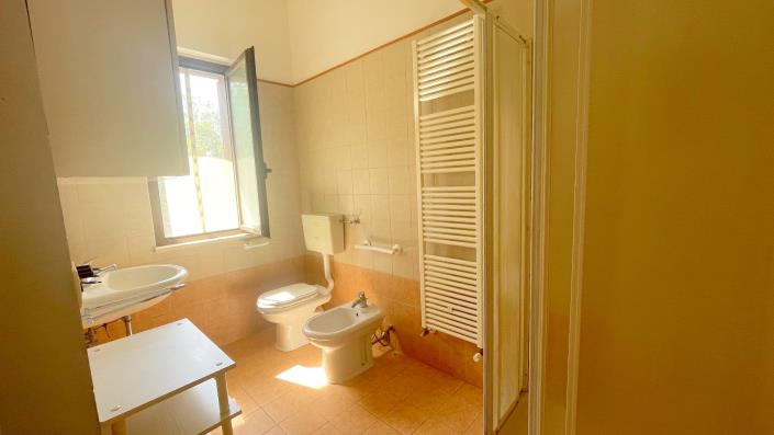 Image No.26-2 Bed Villa for sale