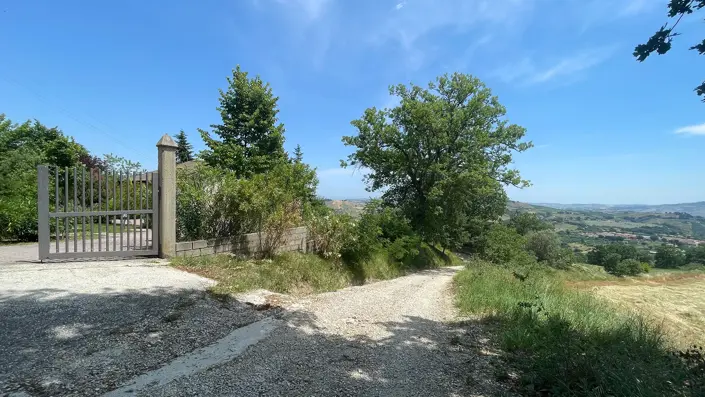 Image No.33-3 Bed Villa for sale