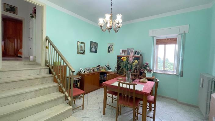 Image No.14-3 Bed Country Property for sale