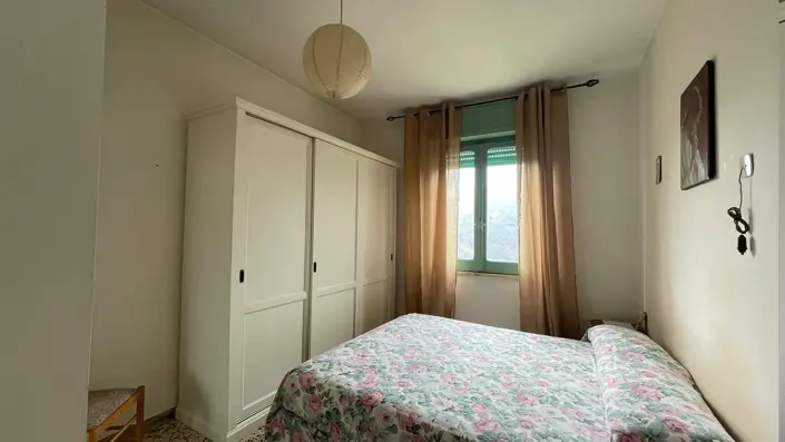 Image No.14-2 Bed Country House for sale