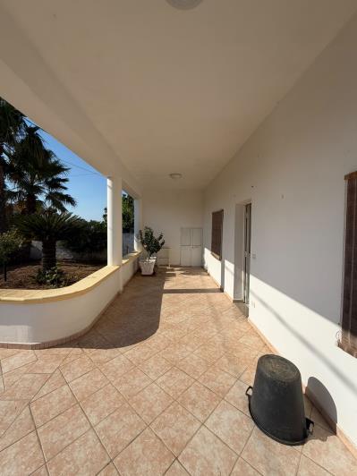 Image No.2-4 Bed House/Villa for sale