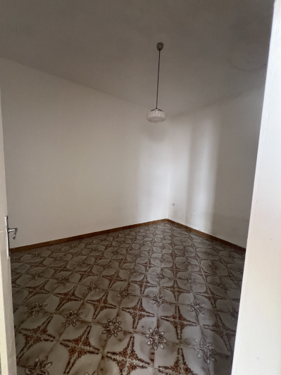 Image No.15-2 Bed House for sale