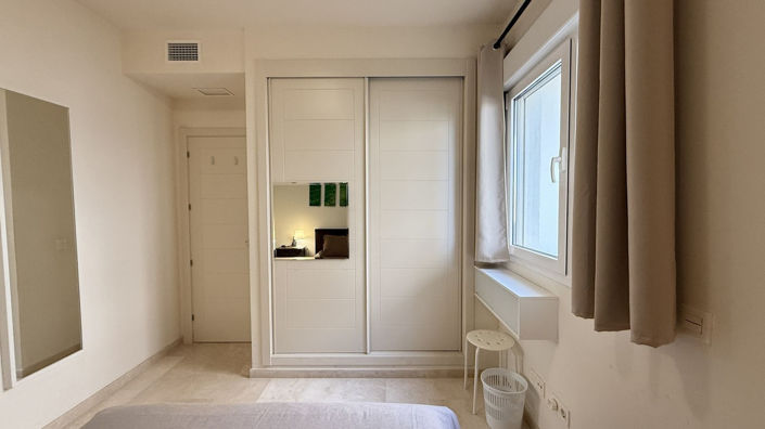 Image No.26-4 Bed Apartment for sale