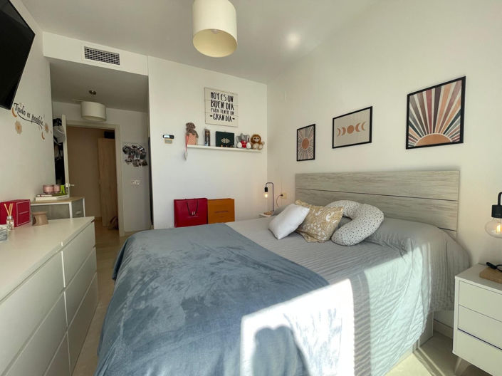 Image No.15-3 Bed Apartment for sale