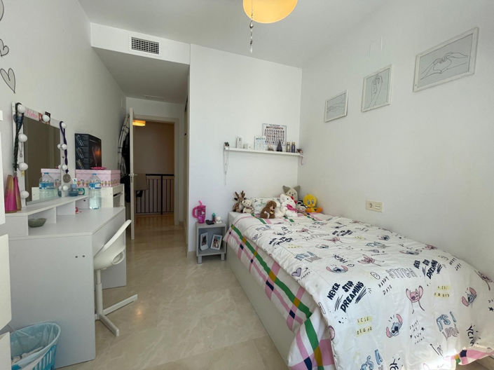 Image No.19-3 Bed Apartment for sale