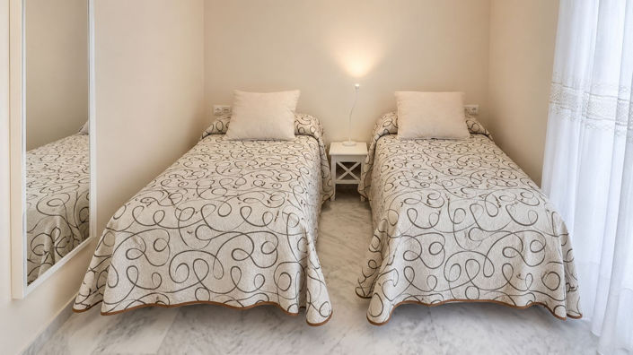 Image No.17-2 Bed Apartment for sale