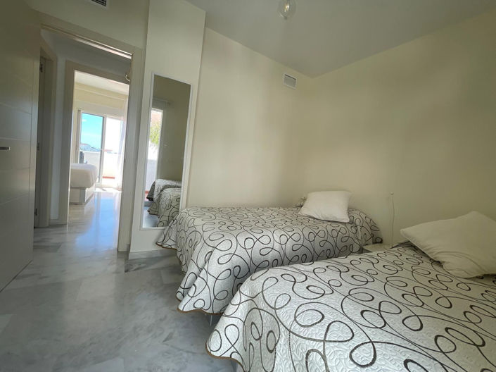 Image No.18-Appartement de 2 chambres à vendre à Estepona