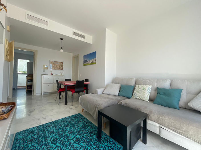Image No.2-Appartement de 2 chambres à vendre à Estepona