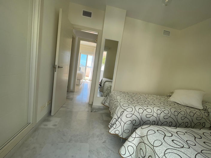 Image No.20-Appartement de 2 chambres à vendre à Estepona