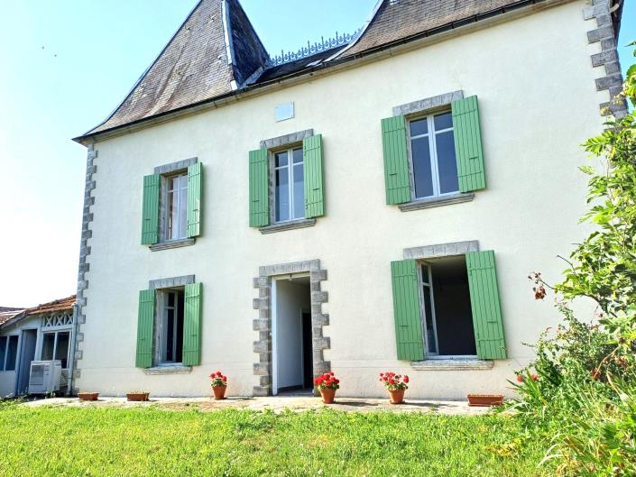 Image No.32-2 Bed Village House for sale
