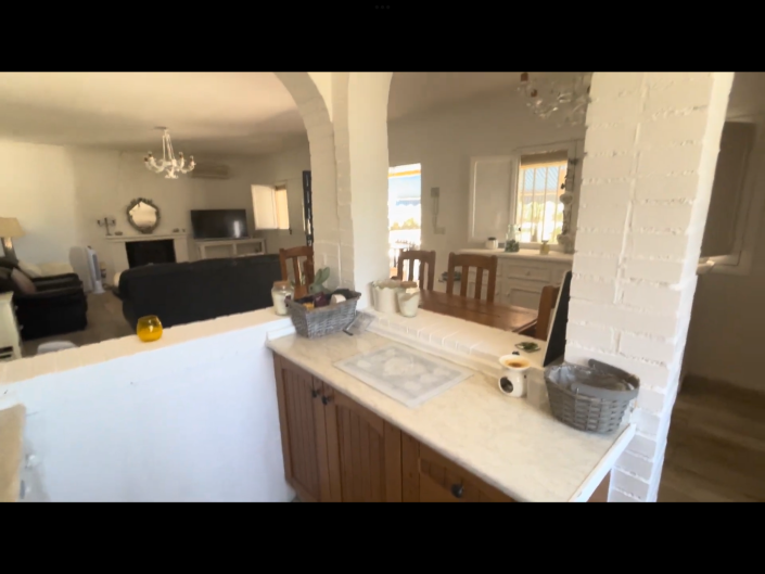 Image No.40-4 Bed House/Villa for sale