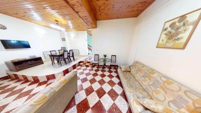 House-Poroi-04102025_093842