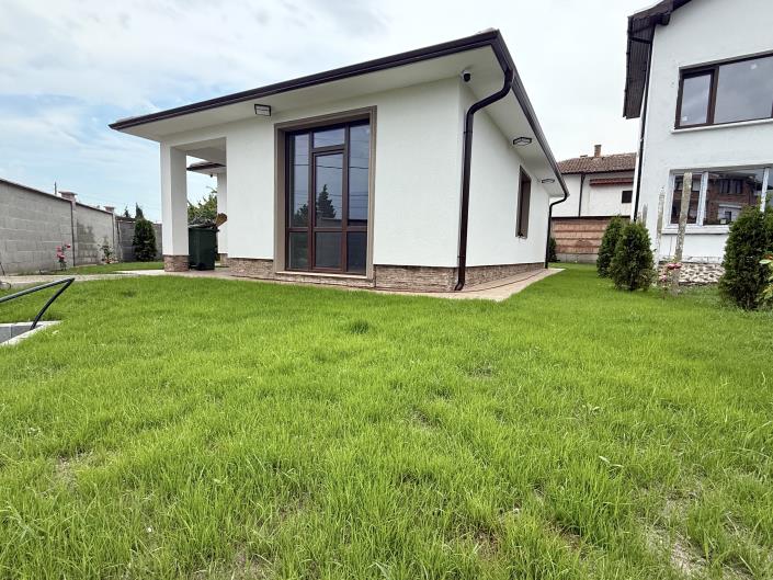 Image No.2-3 Bed House/Villa for sale
