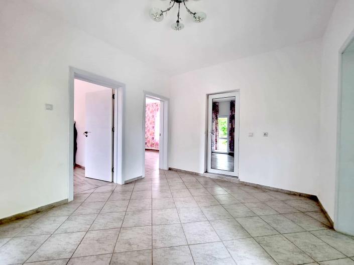 Image No.26-5 Bed House/Villa for sale